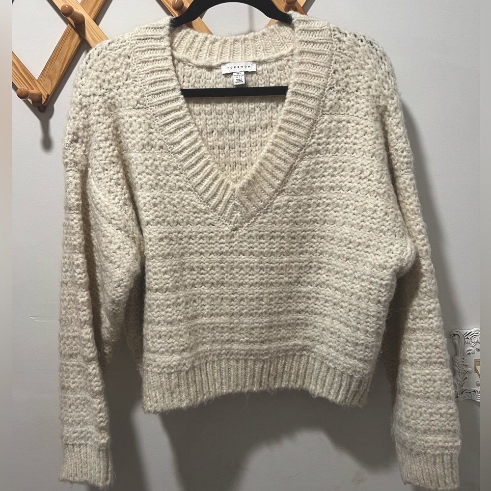 Cream TopShop Cropped Sweater Small